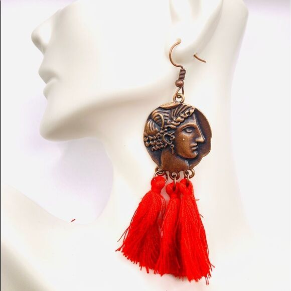 Antique bronze coin red tassel earrings - Picture 3 of 4